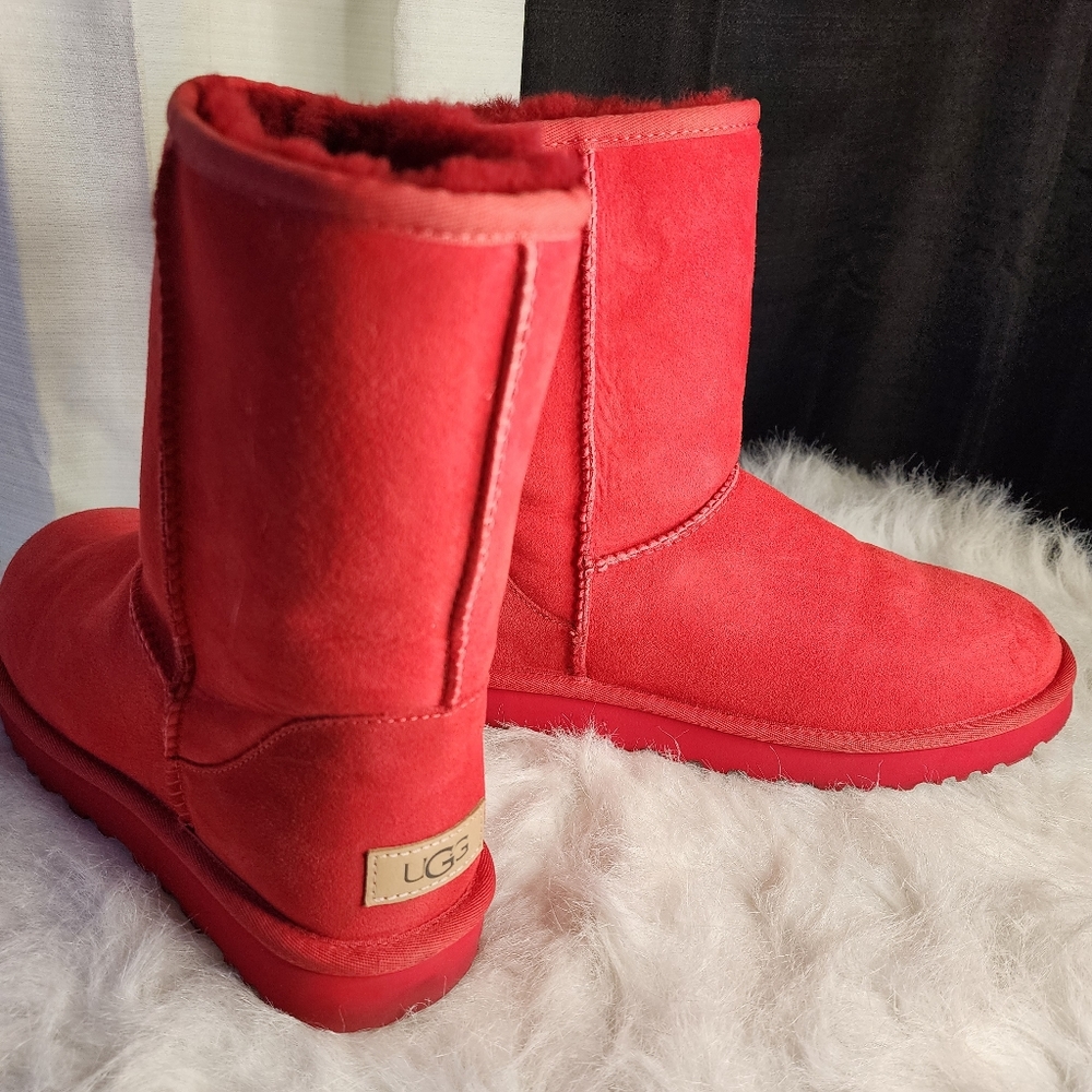 Red uggs boots